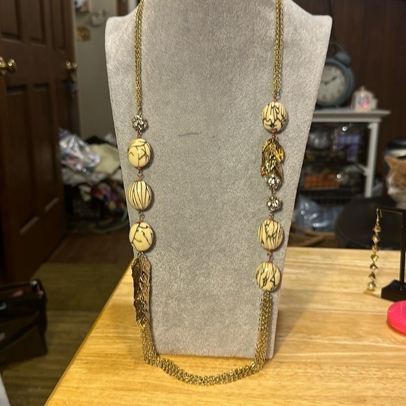 Necklace very beautiful. An excellent condition. Not signed.​​ - Picture 1 of 6